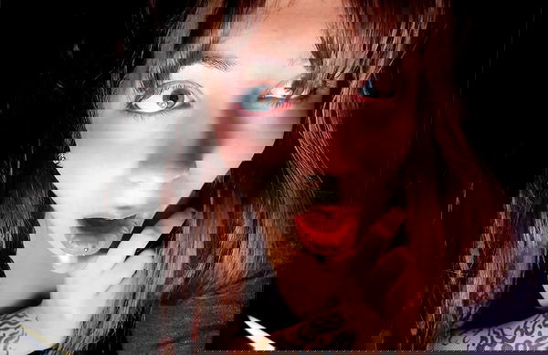 romy_lavi romy_lavi archive image