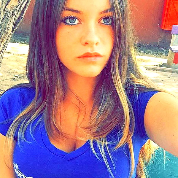 roni_brachel1 instagram image archive image