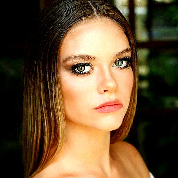 roni_brachel1 instagram image archive image