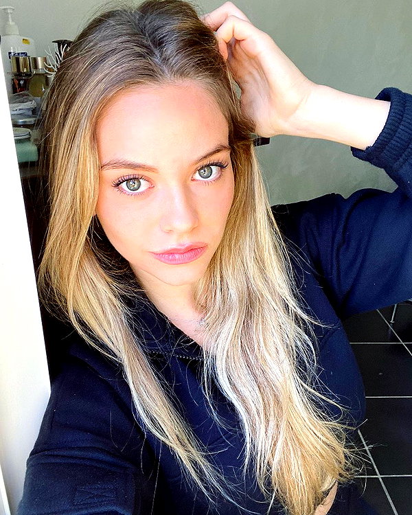 roni_brachel1 instagram image archive image