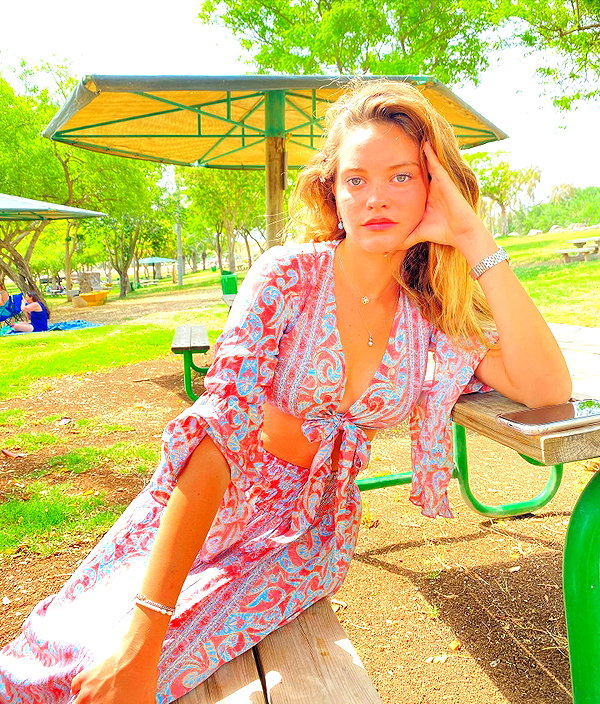 roni_brachel1 instagram image archive image