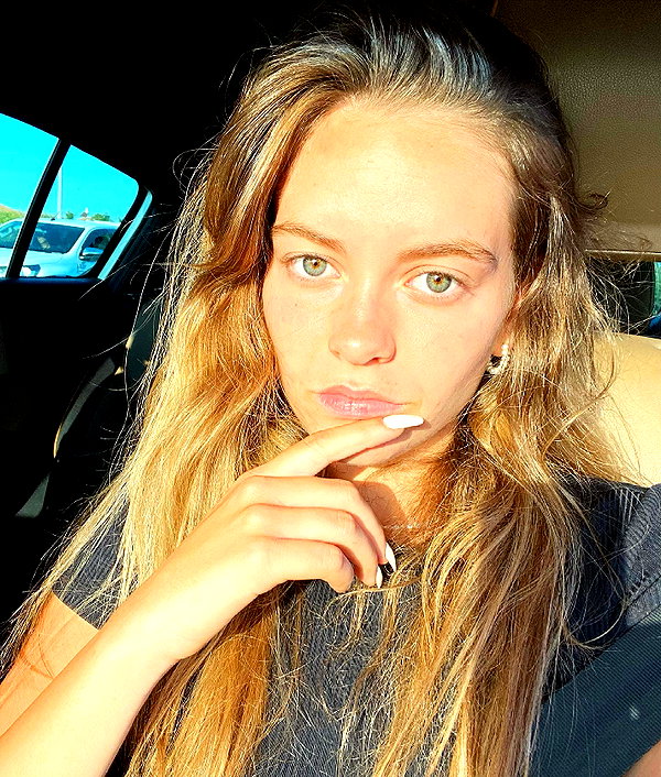 roni_brachel1 instagram image archive image
