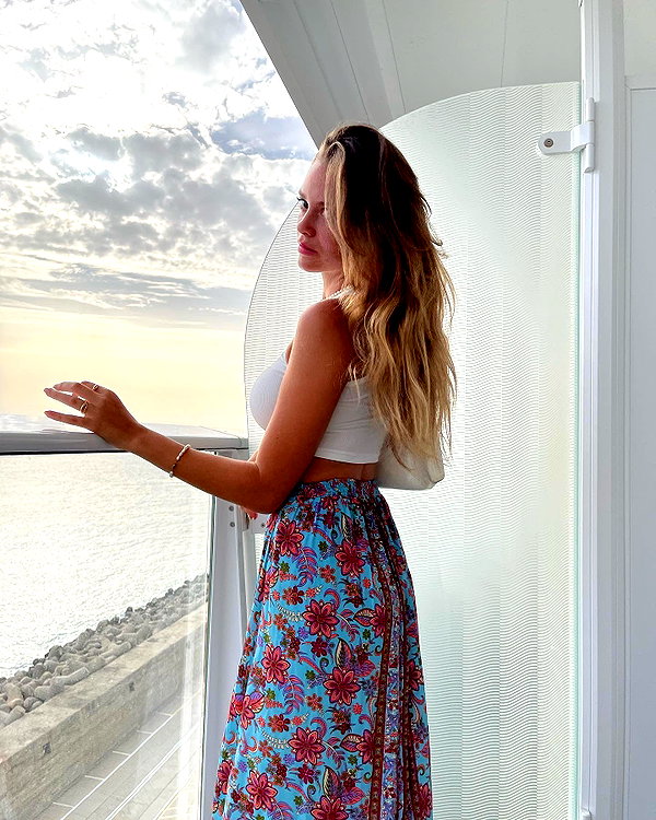 roni_brachel1 instagram image archive image