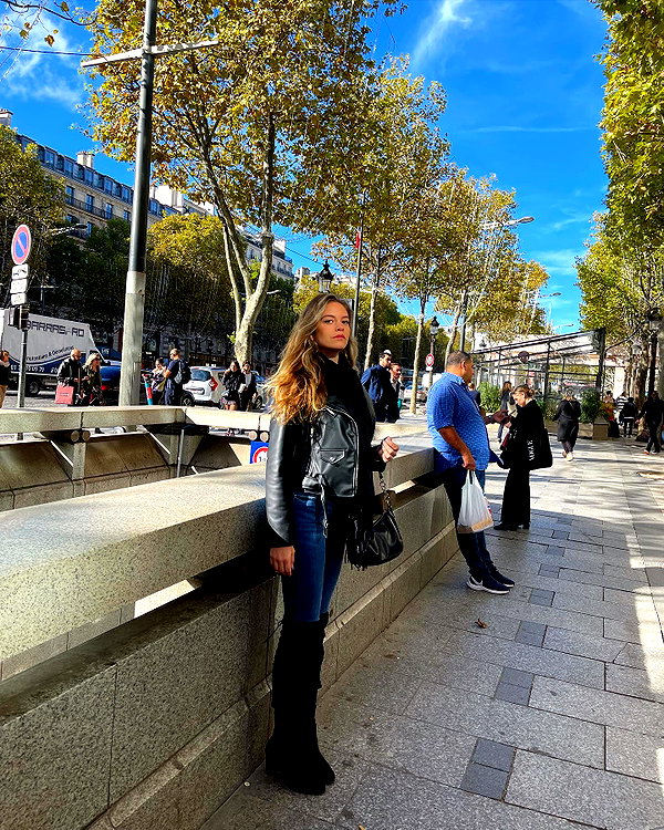 roni_brachel1 instagram image archive image
