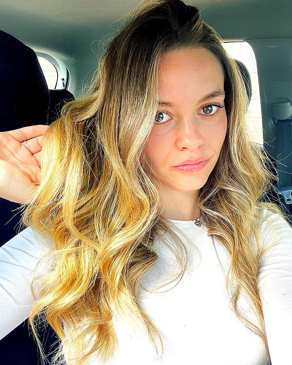 roni_brachel1 instagram image archive image