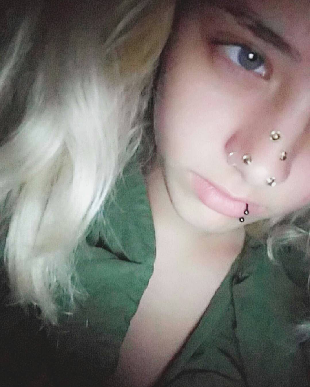 ronyida_ instagram image archive image