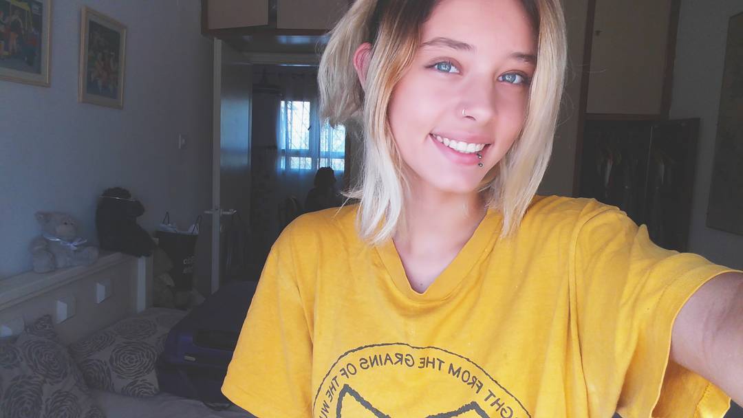 ronyida_ instagram image archive image