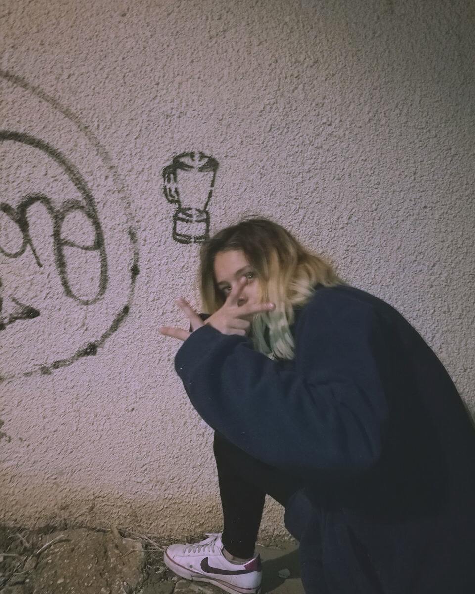 ronyida_ instagram image archive image