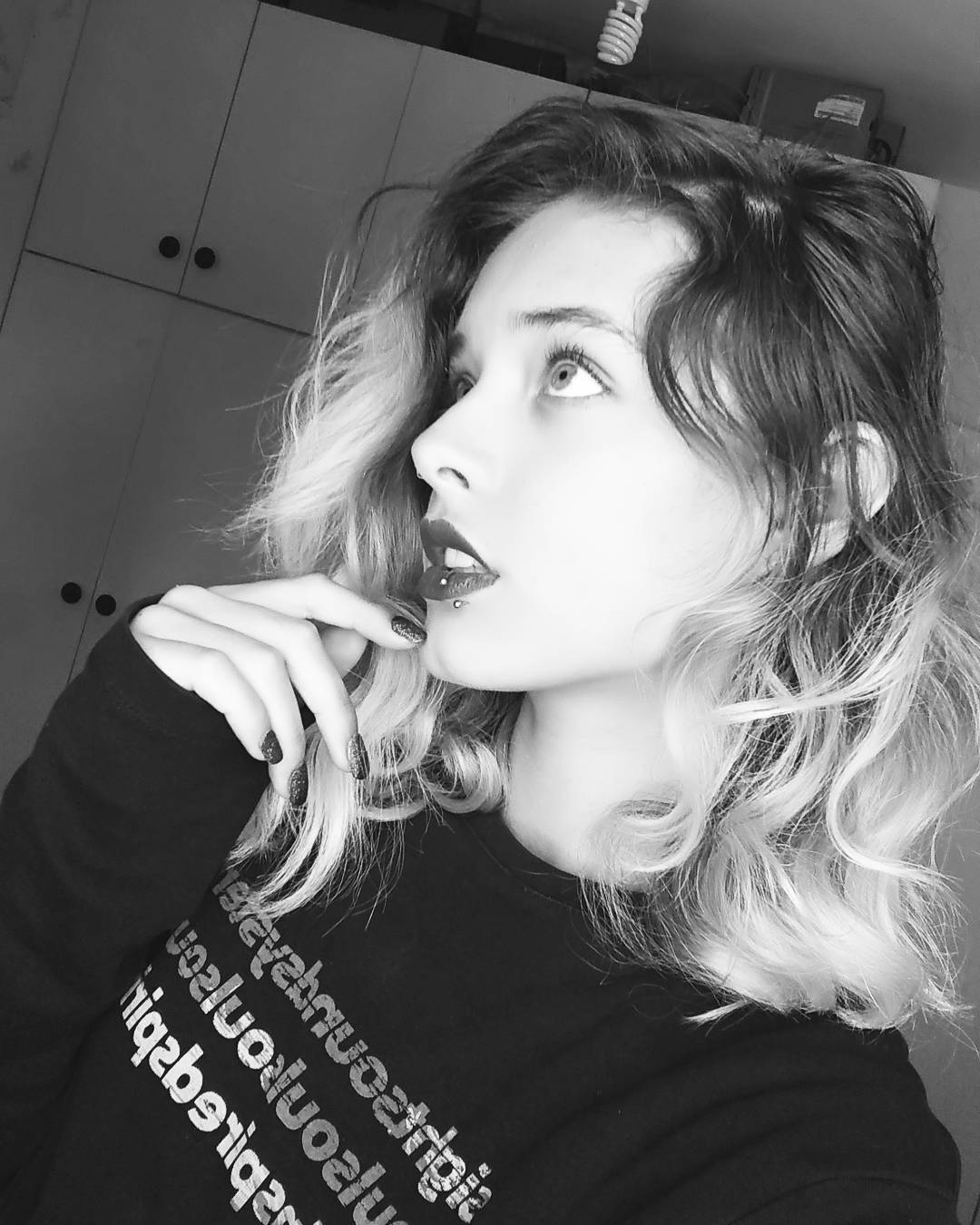 ronyida_ instagram image archive image