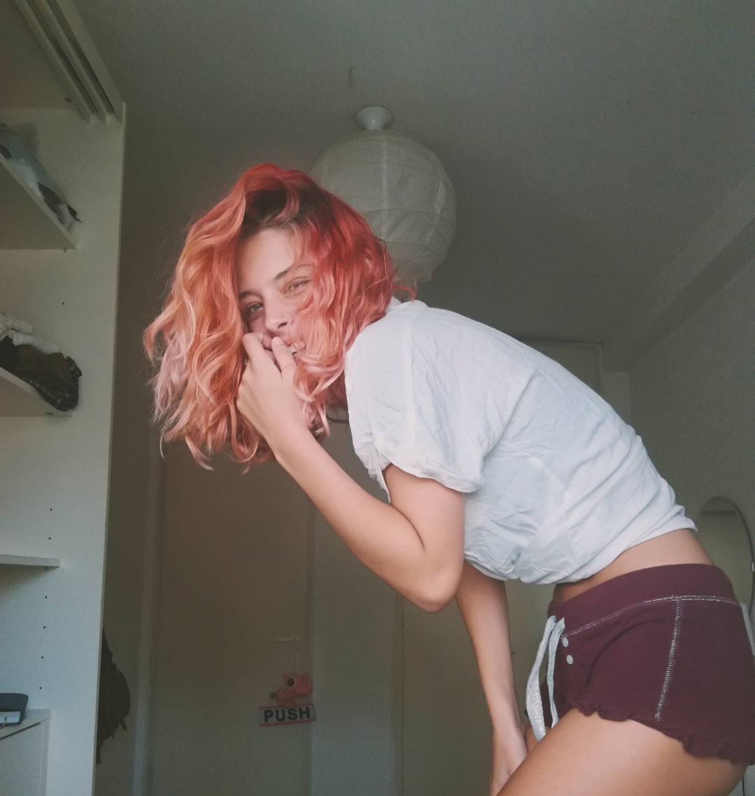 ronyida_ instagram image archive image