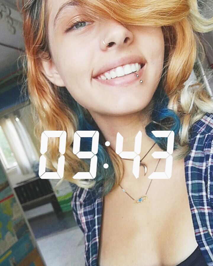 ronyida_ instagram image archive image