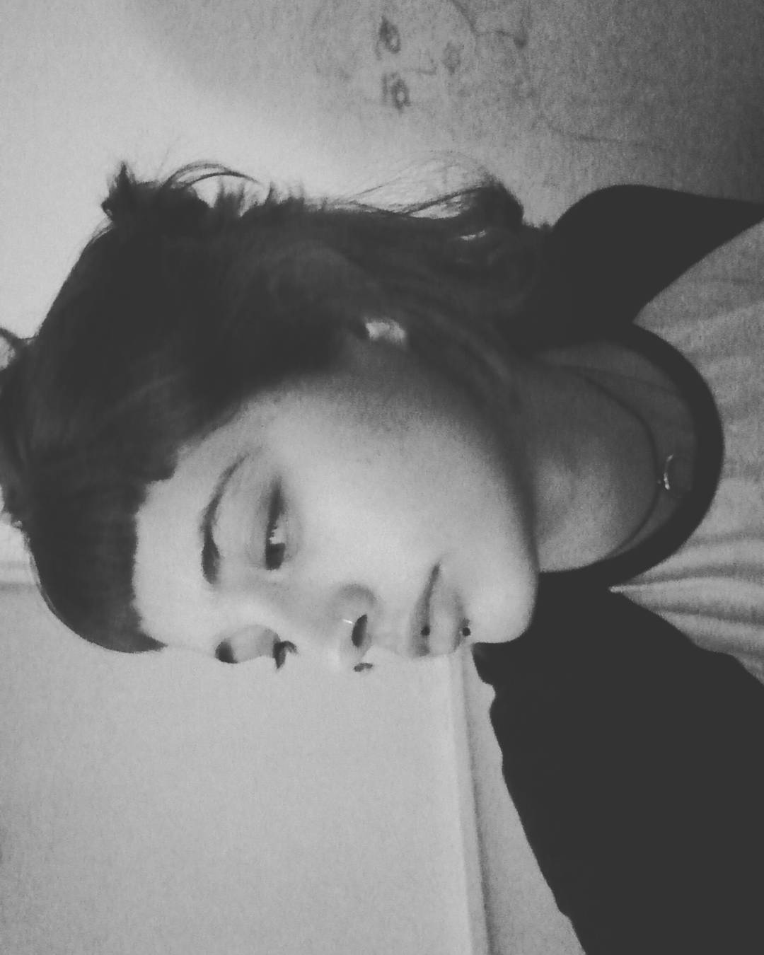 ronyida_ instagram image archive image