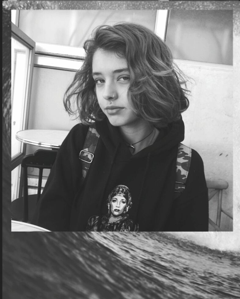 ronyida_ instagram image archive image