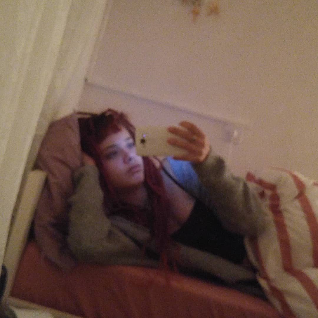 ronyida_ instagram image archive image