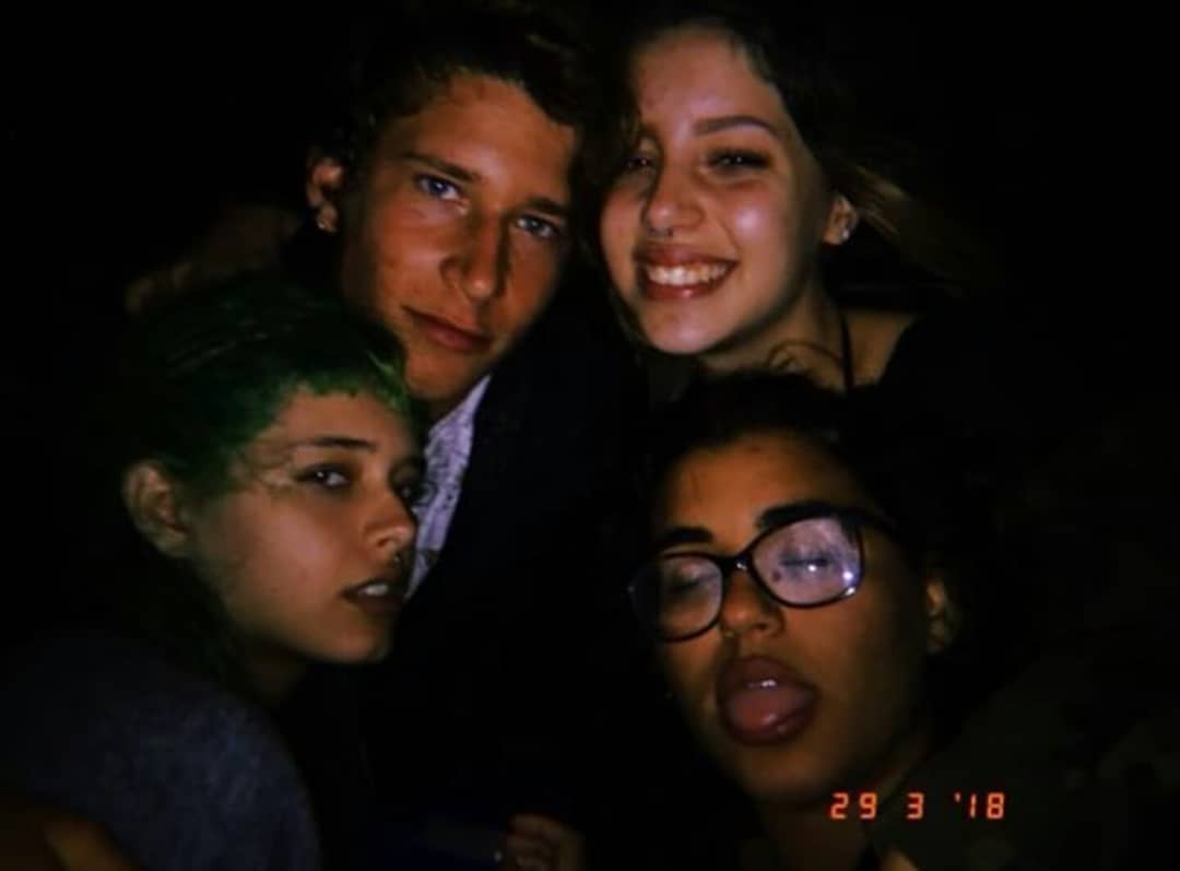 ronyida_ instagram image archive image