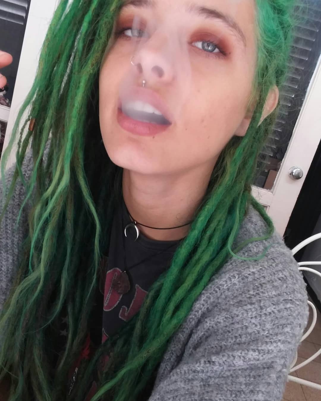 ronyida_ instagram image archive image