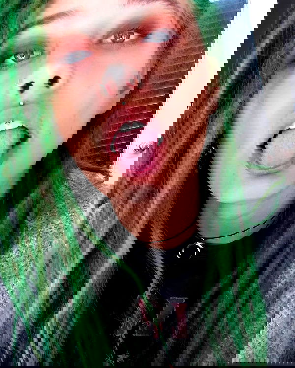 ronyida_ image ~ Altpins