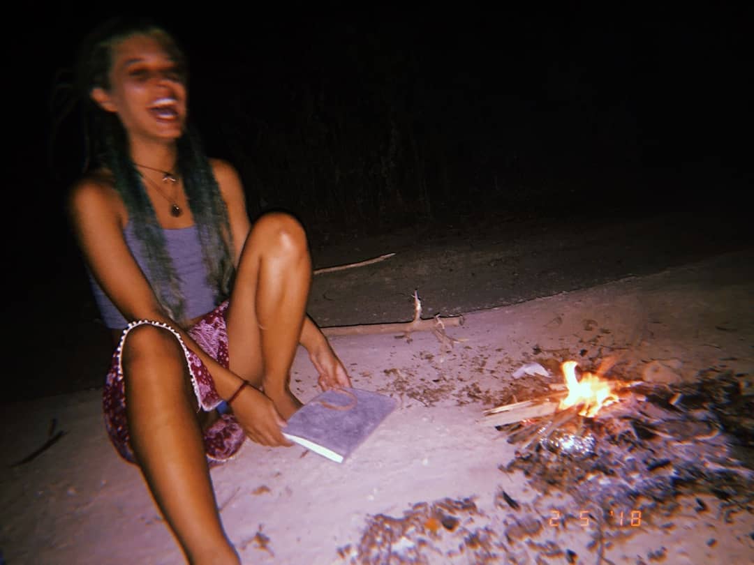 ronyida_ instagram image archive image