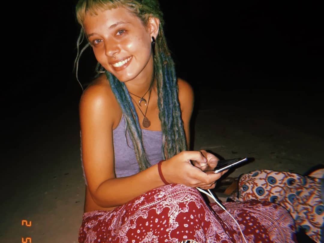 ronyida_ instagram image archive image