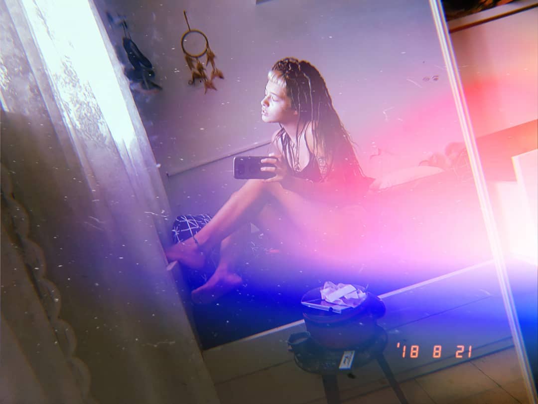 ronyida_ instagram image archive image