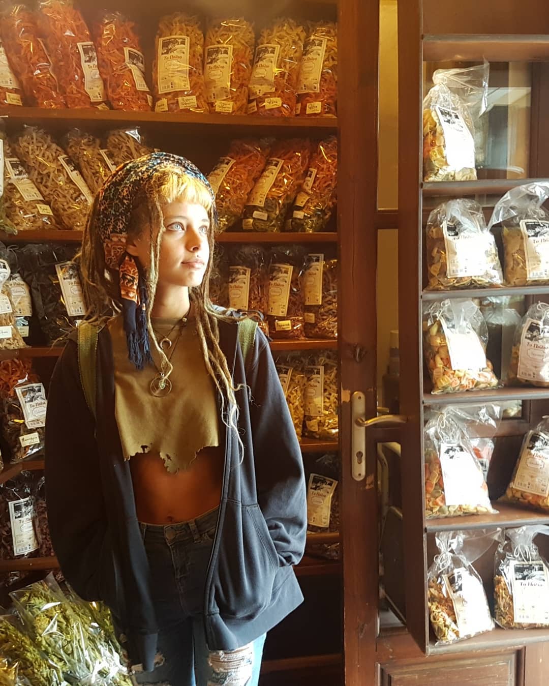 ronyida_ instagram image archive image