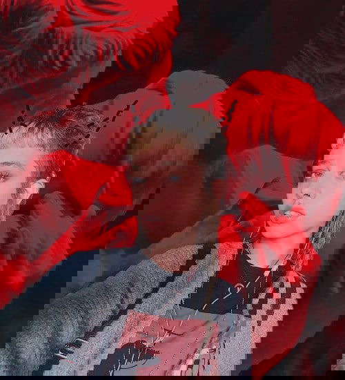 ronyida_ instagram image archive image