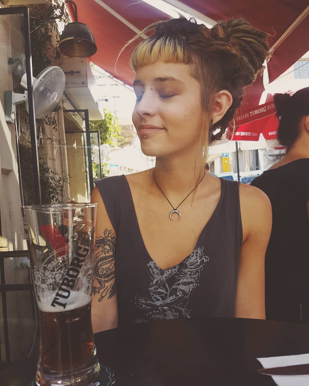 ronyida_ instagram image archive image