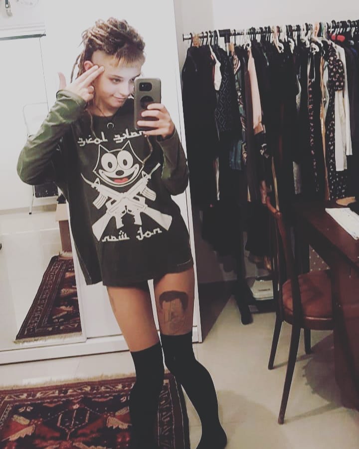 ronyida_ instagram image archive image