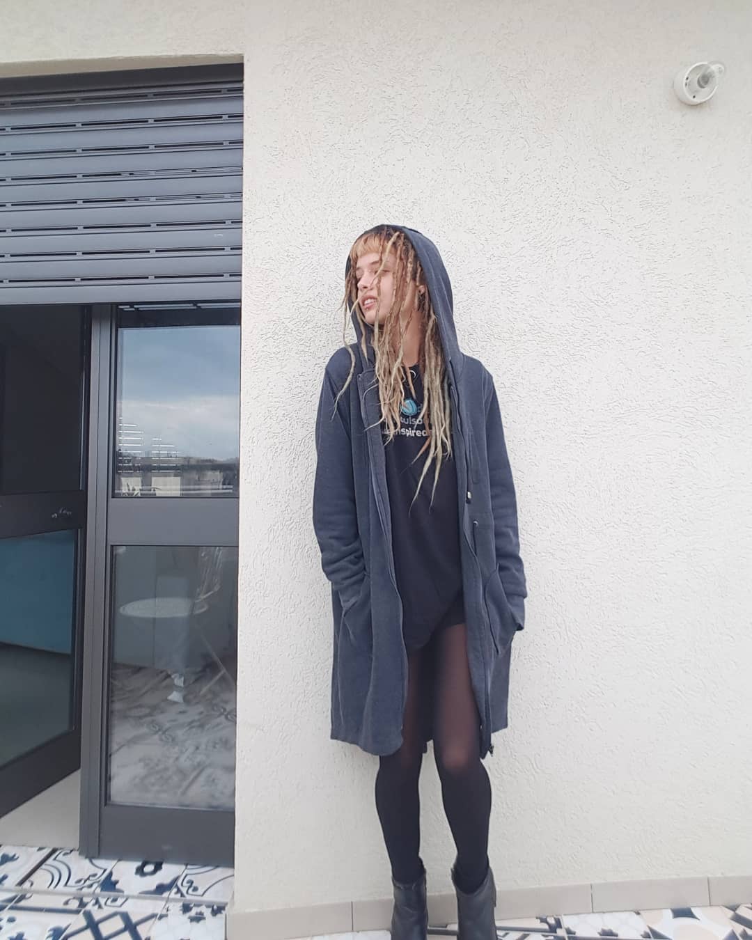 ronyida_ instagram image archive image