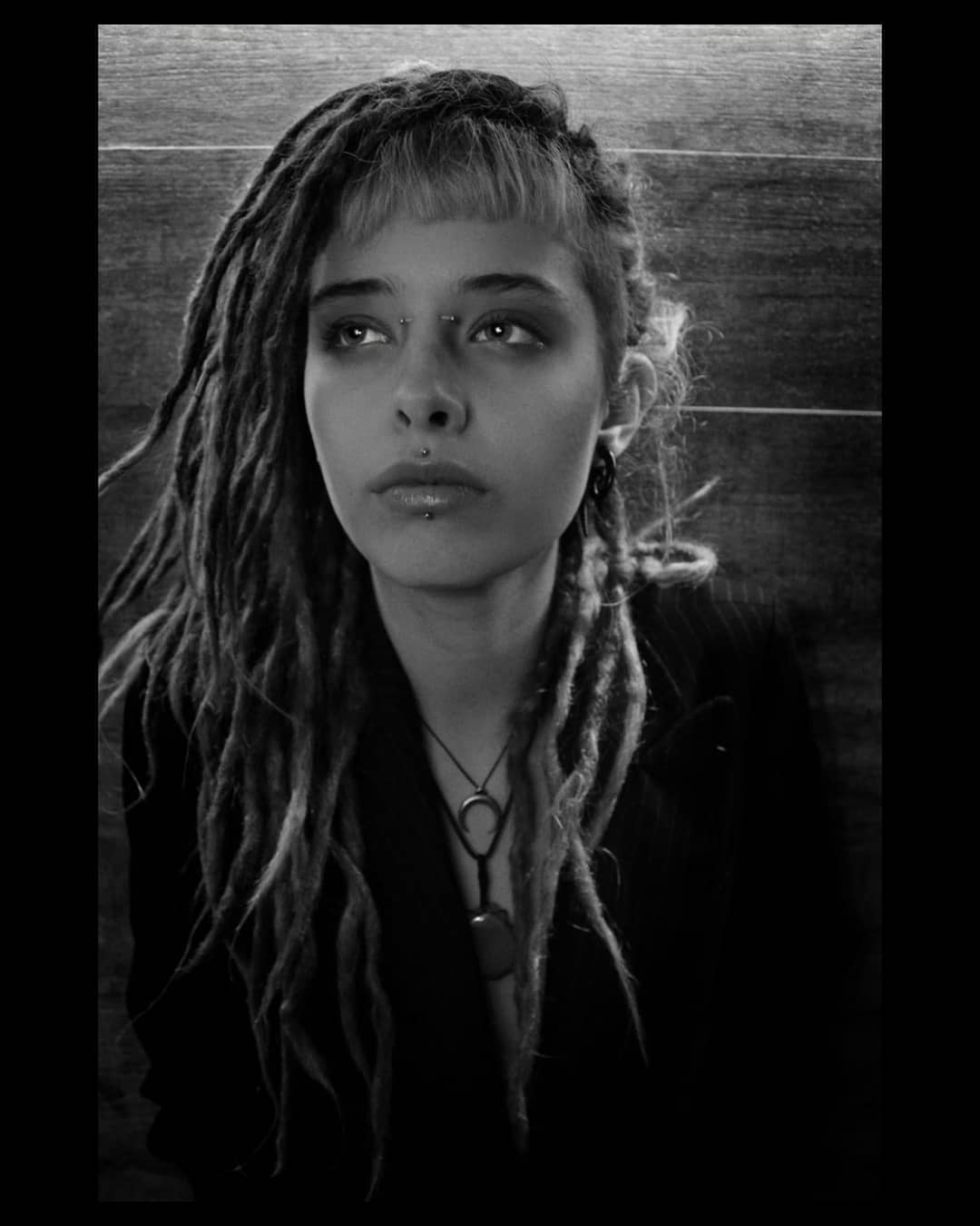 ronyida_ instagram image archive image