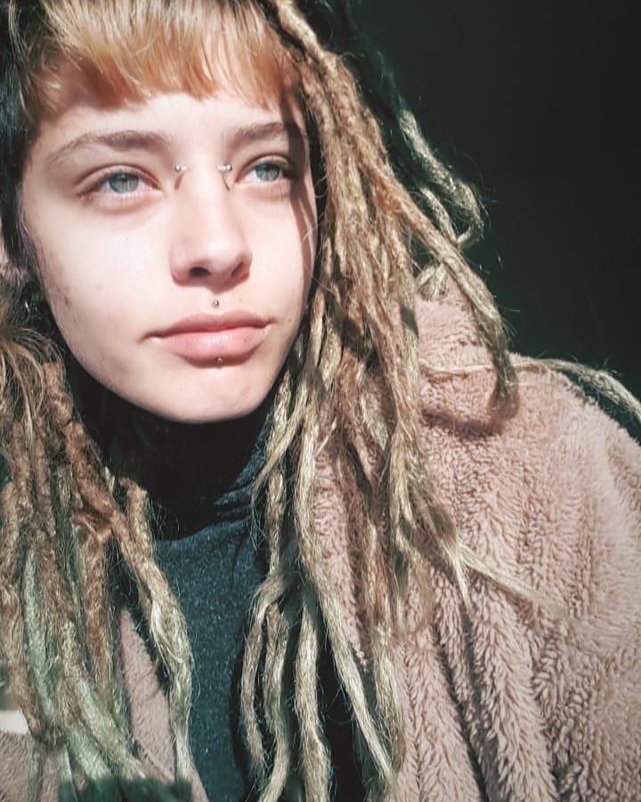 ronyida_ instagram image archive image