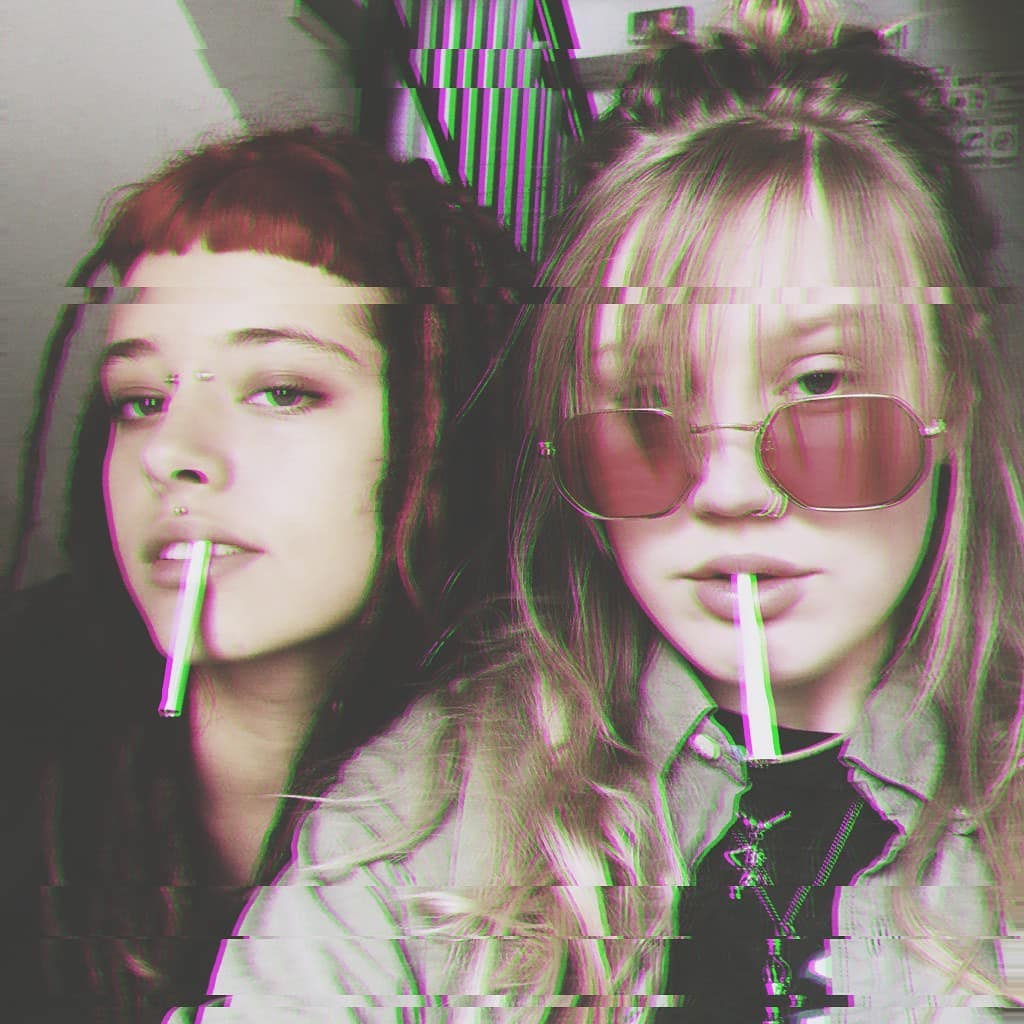 ronyida_ instagram image archive image