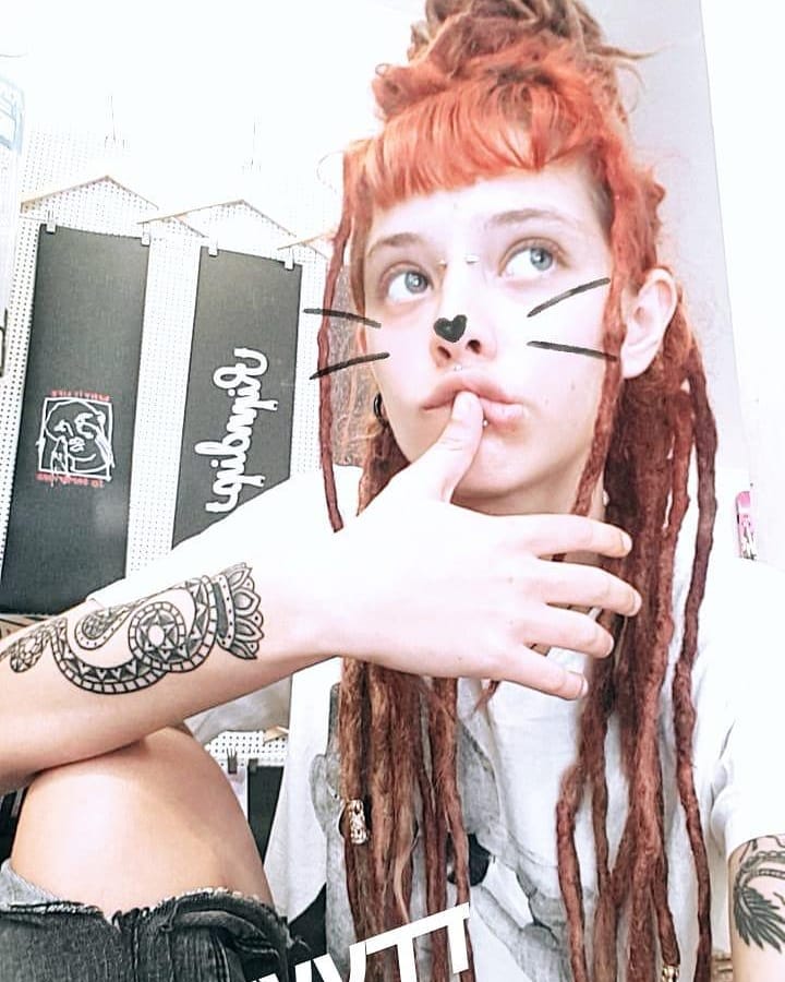 ronyida_ instagram image archive image