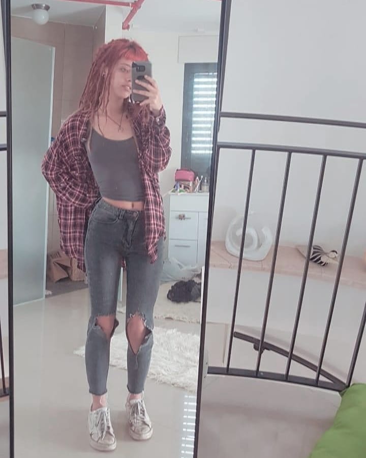 ronyida_ instagram image archive image