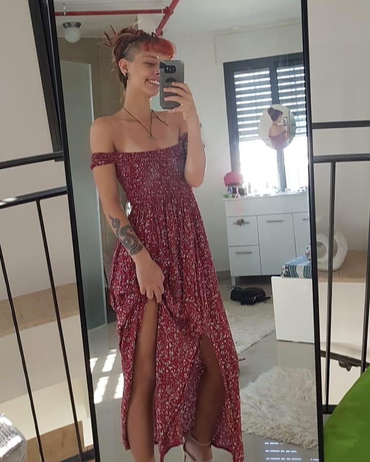 ronyida_ instagram image archive image