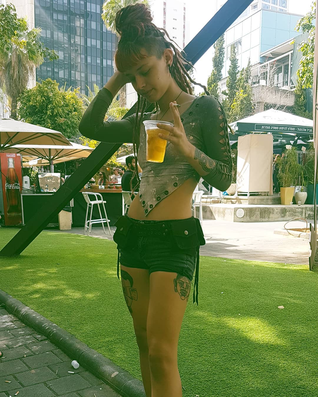 ronyida_ instagram image archive image