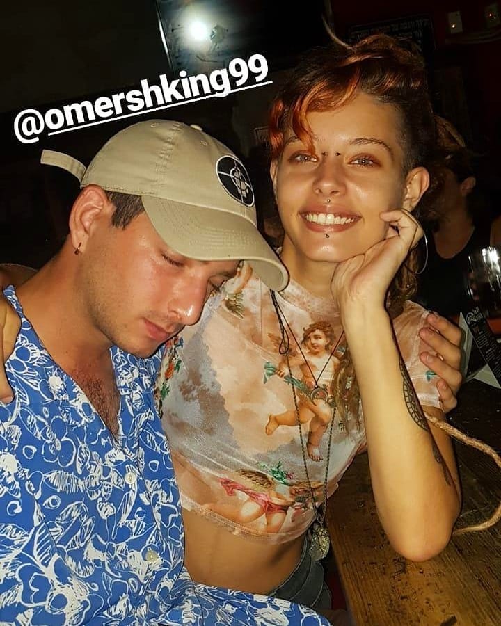 ronyida_ instagram image archive image