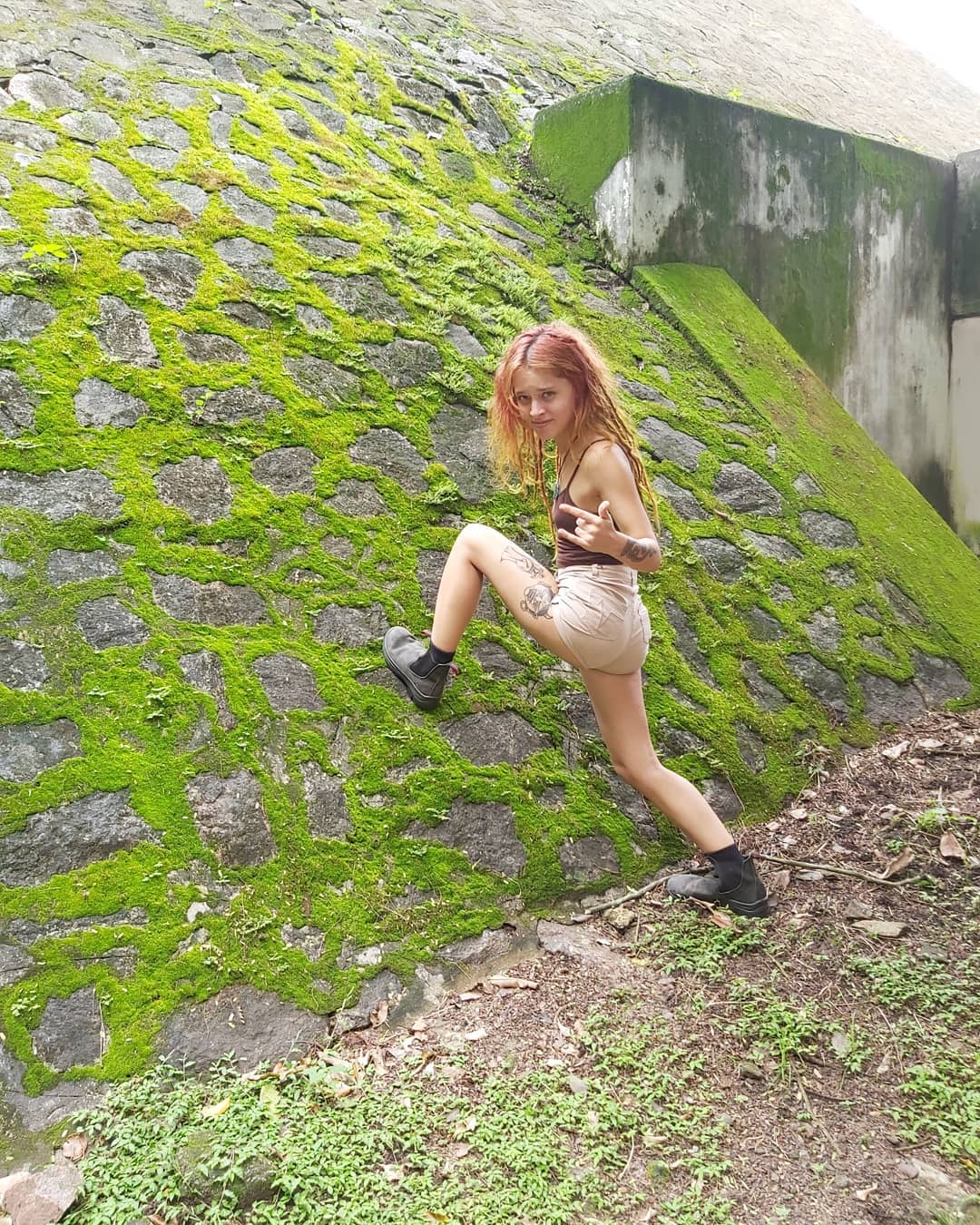 ronyida_ instagram image archive image