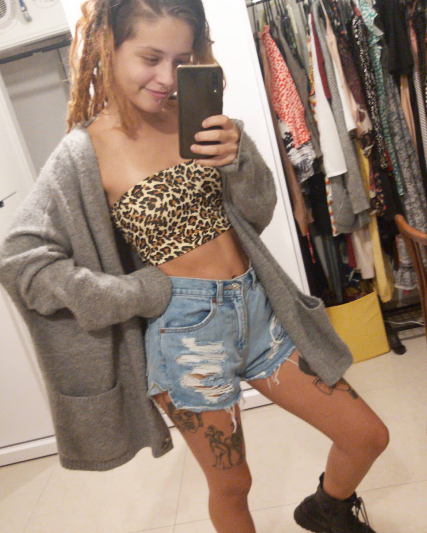 ronyida_ instagram image archive image