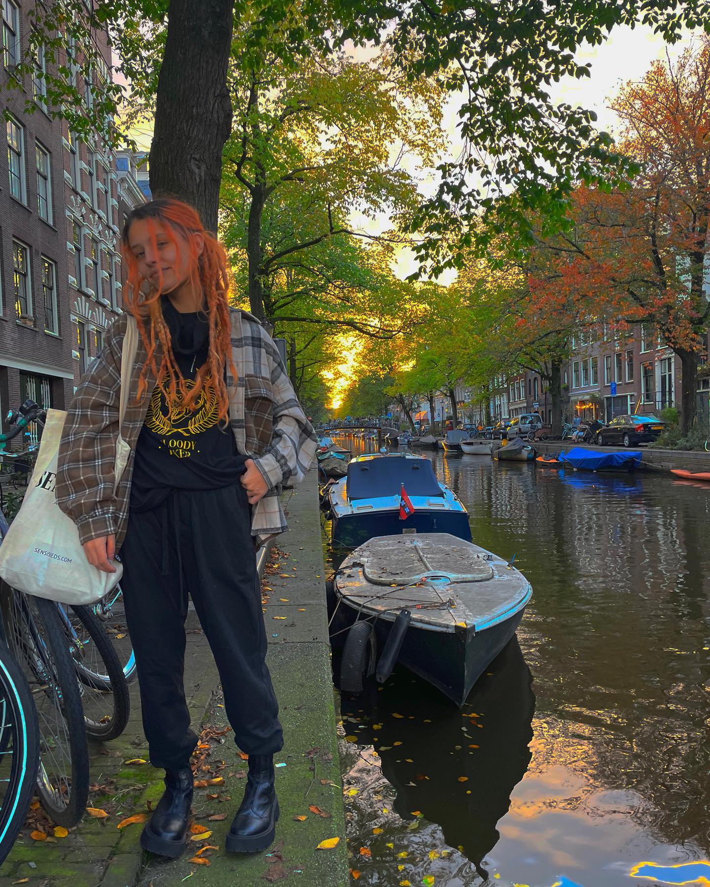 ronyida_ instagram image archive image