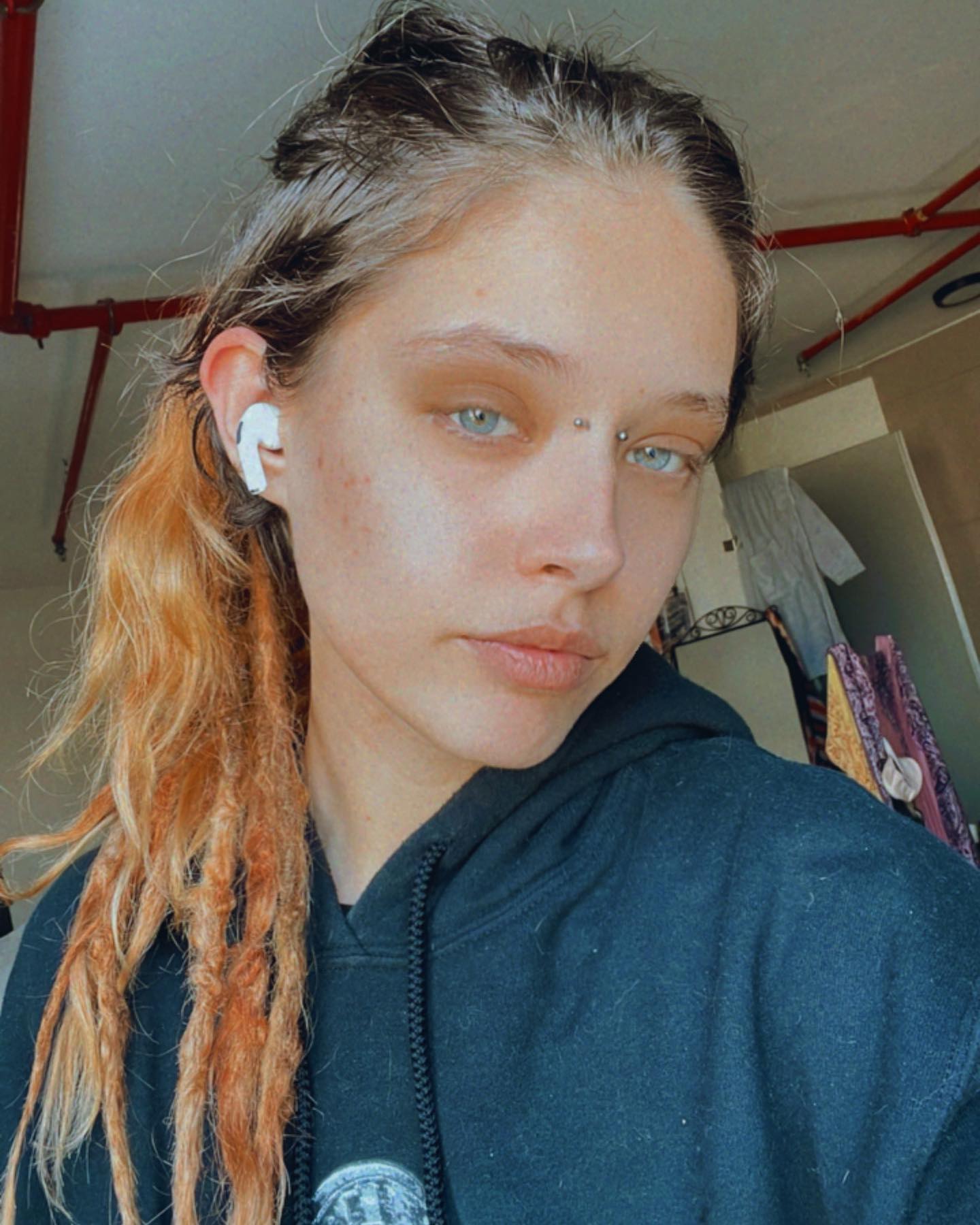 ronyida_ instagram image archive image