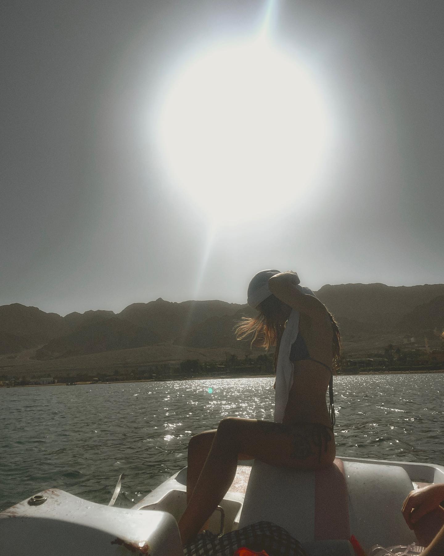 ronyida_ instagram image archive image