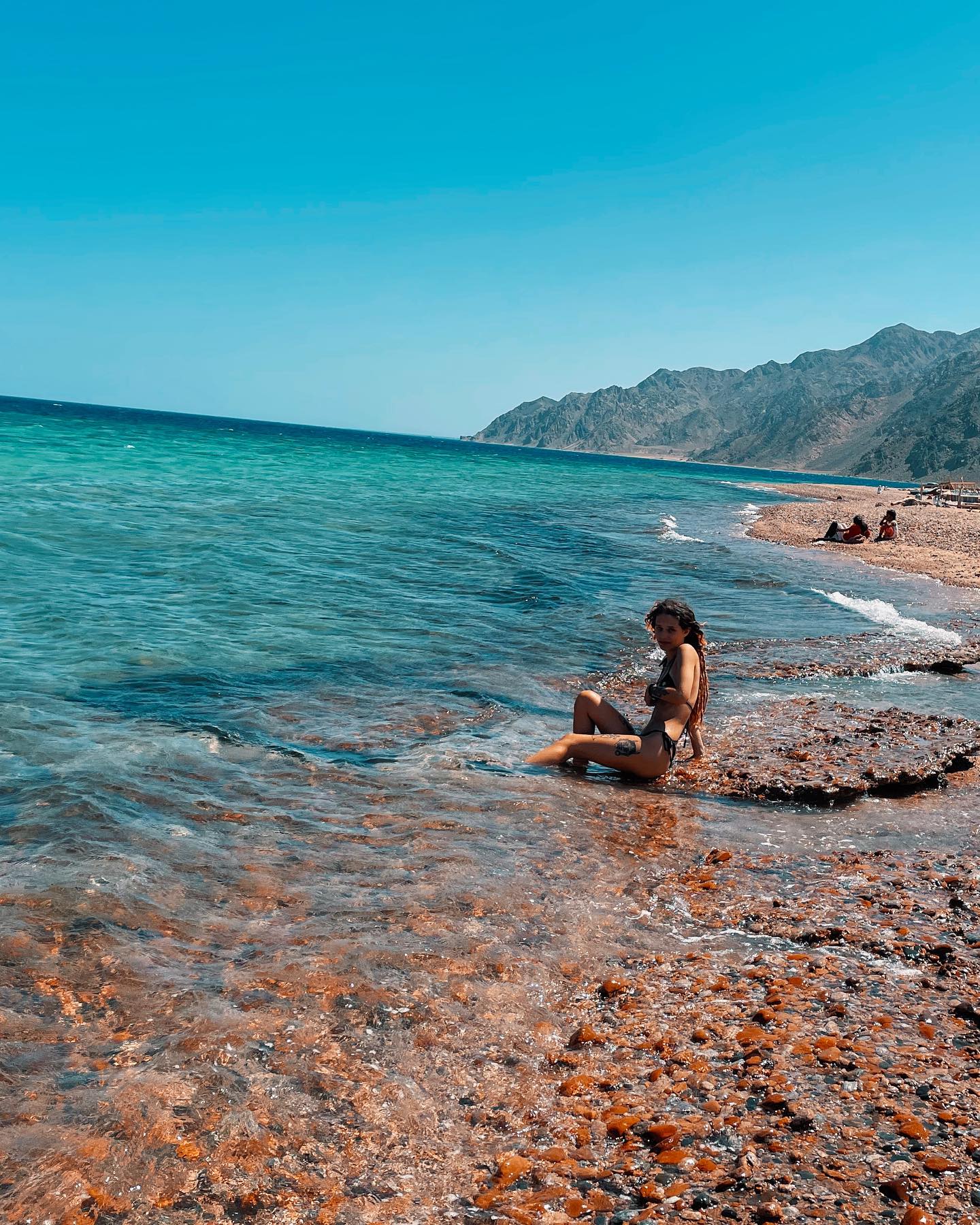 ronyida_ instagram image archive image