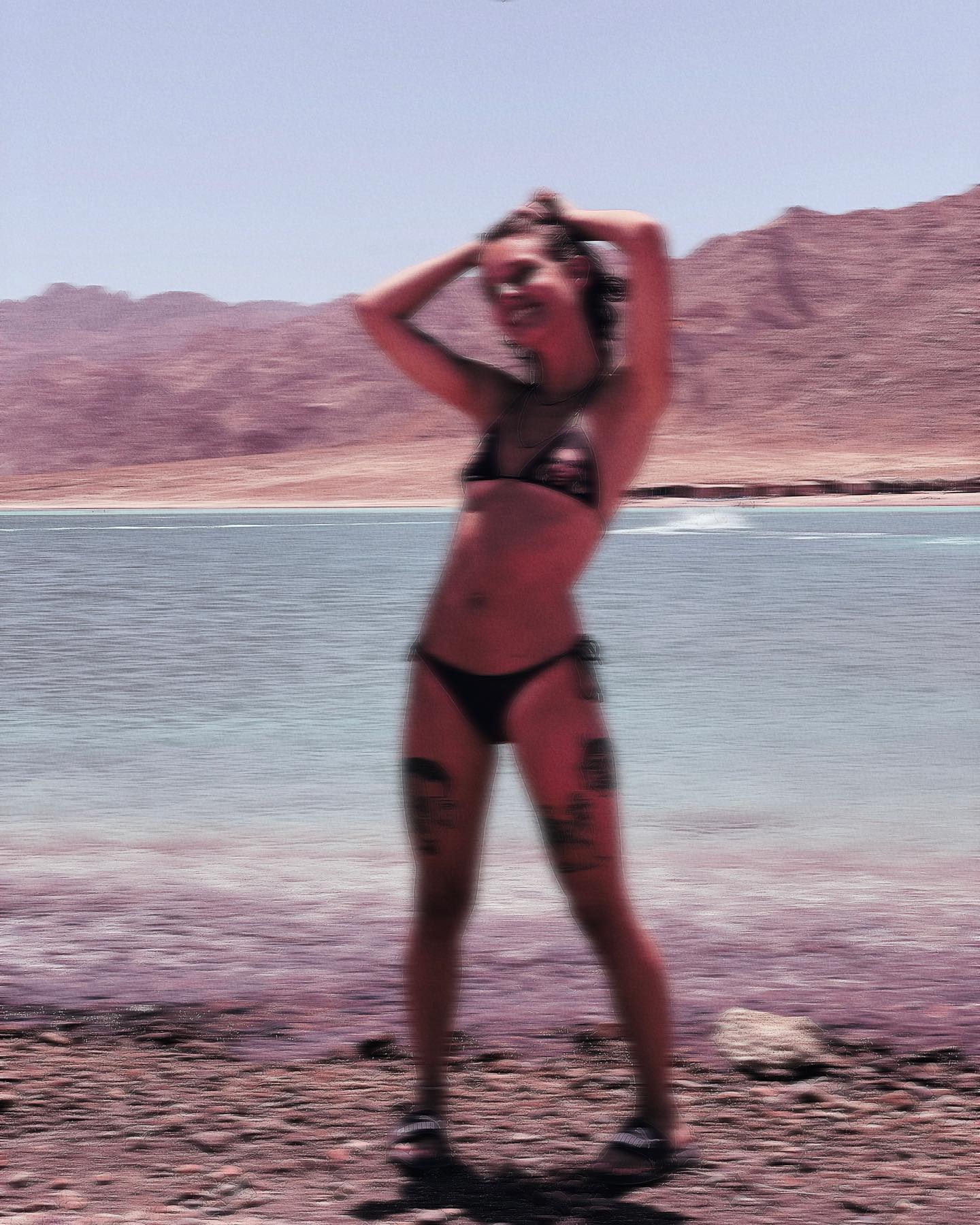 ronyida_ instagram image archive image