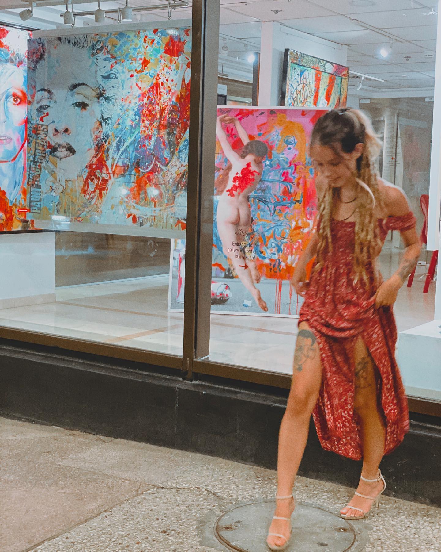 ronyida_ instagram image archive image