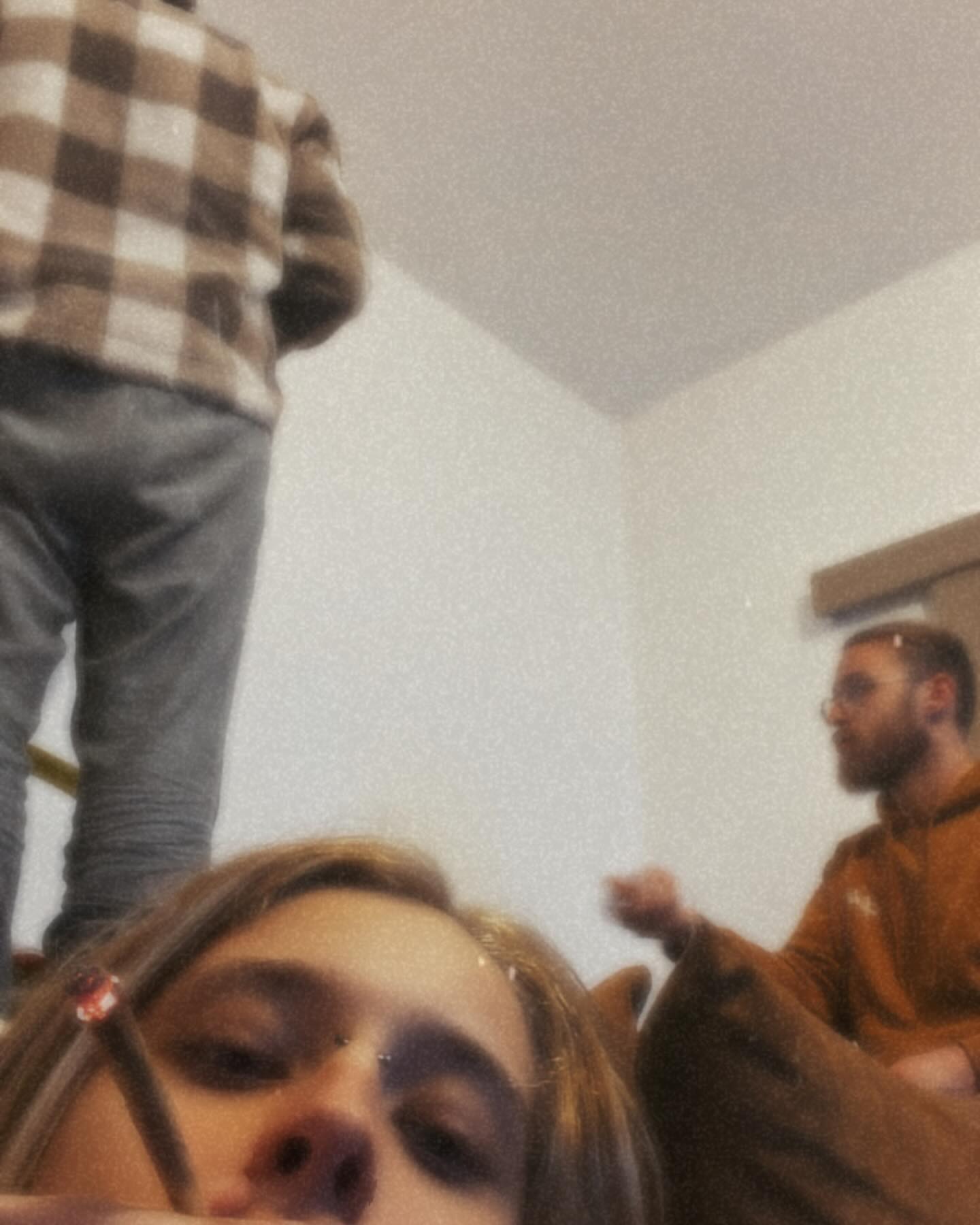 ronyida_ instagram image archive image