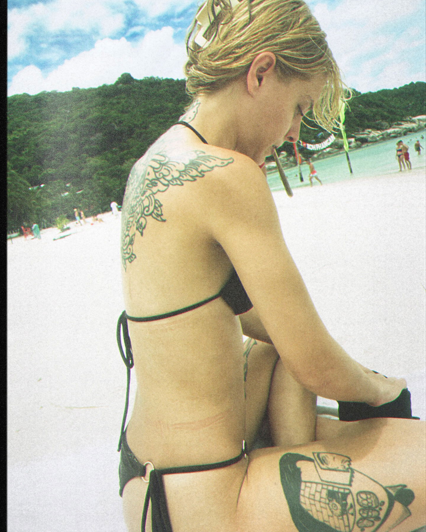 ronyida_ instagram image archive image