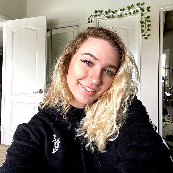 roseasmrofficial instagram image archive image