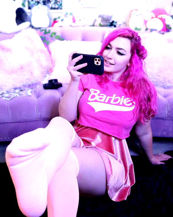 roseasmrofficial instagram image archive image