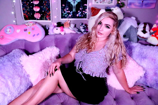roseasmrofficial instagram image archive image